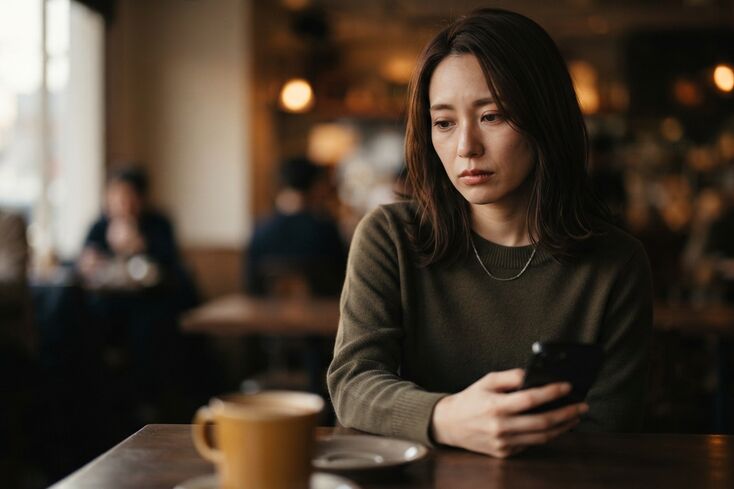 交際相手がいつも通話を途中で切る理由は？電話を早く終える心理と本音の見分け方